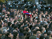 В Ереване проходит митинг с требованием отставки премьер-министра Армении Пашиняна