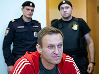 УФСИН угрожает Навальному заменить условный срок реальным, если он не явится для инспекции