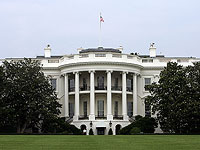 Высокопоставленные сотрудники Белого дома подают в отставку после событий в Вашингтоне