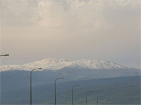 На вершине горы Хермон начался снегопад