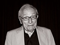 Умер известный американский сценарист Уолтер Бернстайн