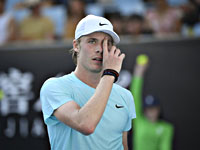 Денис Шаповалов