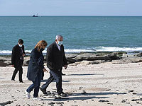 Премьер-министр Израиля Биньямин Нетаниягу, министр экологии Гила Гамлиэль, а также мэры Ашдода, Ашкелона, Бат-Яма и другие чиновники побывали на одном из ашдодских пляжей