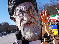 Аятолла Хаменеи обязал мультипликационные персонажи носить хиджаб