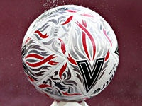 "Манчестер Сити" улучшает рекорд и прерывает сухую серию. Юбилейная победа Гвардиолы