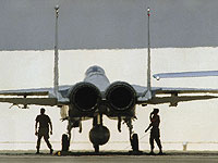 Саудовские боевые самолеты прибыли на Крит на учения
