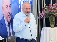 Либерман: "Если все русскоязычные израильтяне придут и проголосуют &#8211; мы сможем преобразить Израиль"