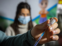 Вакцинация против коронавируса в Израиле: 195 тысяч человек, сделавших первую прививку, не явились на вторую