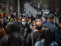 СМИ: специалисты минздрава продолжают спорить о необходимости защитных масок на улице
