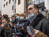 Адвокат Навального: политика не лечат, он продолжает голодовку