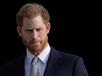 Принц Гарри прилетел в Великобританию на похороны принца Филиппа