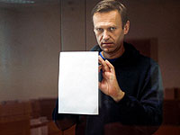 Навальный подал в суд на колонию, потому что ему не дают читать Коран