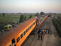 В результате крушения поезда недалеко от Каира погибли 8 человек и десятки были ранены