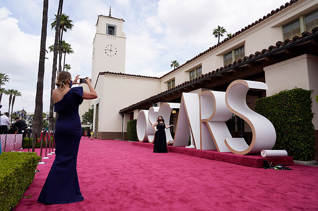 "Оскар" коронавирусного года: церемония в Голливуде. Фоторепортаж