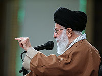Хаменеи обвинил Зарифа в повторении заявлений "американских врагов"