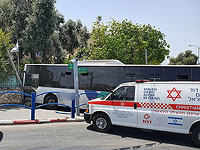 В Бейт-Шемеше врезался в стену школьный автобус, легко пострадали 8 человек