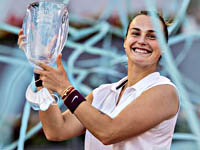 Арина Соболенко победила первую ракетку мира и стала победительницей турнира в Мадриде