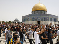 Инцидент в "Аль-Аксе": мусульмане выгнали из мечети великого муфтия Иерусалима