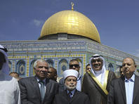 Великий муфтий Иерусалима Мухаммад Хусейн (в центре)