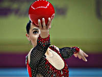 Кубок мира по художественной гимнастике. Линой Ашрам стала чемпионкой в упражнениях с мячом