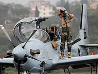 Ливанская армия зарабатывает на зарплаты военным, организуя экскурсии на армейских вертолетах