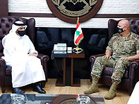 Министр иностранных дел Катара шейх Мухаммад Абд ар-Рахман аль-Тани (слева) и командующий ливанской армией генерал Джозеф Аун. 6 июля 2021 года