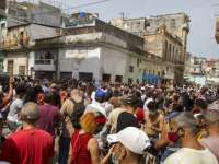 "Долой диктатуру!": редкая оппозиционная демонстрация в Гаване