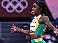 Олимпиада. Бег на 200 метров. Победила Элейн Томпсон, установившая рекорд Ямайки