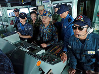Военнослужащие ВМС Вьетнама и Морских сил самообороны Японии во время совместной тренировки