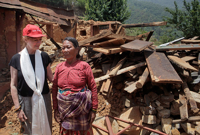 После землетрясения в Непале, 2015 год