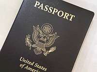 В США впервые выдан паспорт с указанием третьего гендера