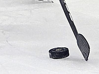 Из-за тяжелой травмы скончался 21-летний российский хоккеист