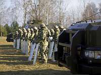 Украинские пограничники начинают спецоперацию против ближневосточных мигрантов из Беларуси