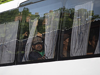 В Мексике пассажирский автобус врезался в дом; десятки погибших и пострадавших