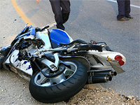Авария в Рамат-Гане; мотоциклист получил тяжелые травмы