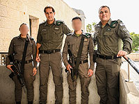 Командующий МАГАВ встретился с бойцами, нейтрализовавшими террориста, чтобы лично вернуть им оружие