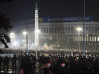В Казахстане проходят массовые протесты, в Алматы введен режим ЧП