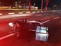 В южном Тель-Авиве мотоцикл сбил пешехода, пострадали два человека