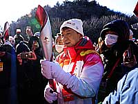 Джеки Чан принял участие в эстафете олимпийского огня