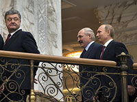 Путин предложил политическое убежище Порошенко, тот ответил: "Мы сами разберемся"