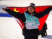 Олимпиада. Биг-эйр. Победил 17-летний китайский сноубордист