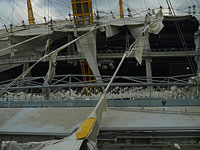 Последствия шторма "Юнис" в Великобритании: трое погибших, в Лондоне поврежден купол O2 Arena
