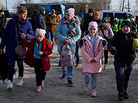 Для оказания помощи беженцам из Украины открыта горячая линия минсоцобеспечения по телефону *5130