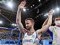 В Баку проходит этап Кубка мира по спортивной гимнастике. Артем Долгопят стал чемпионом в вольных упражнениях