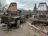 В Луганской области российские военные в ходе обстрела попали в цистерну с азотной кислотой