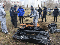 На территории Киевщины, покинутой российскими военными, найдено более 900 тел убитых мирных жителей