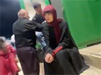 Палестинские СМИ: у входа на Храмовую гору задержан еврей переодетый арабской девушкой