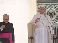 Папа Римский встретился с женами защитников 