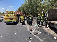 Около Раананы столкнулись грузовики, двое пострадавших в тяжелом состоянии