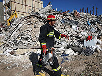 В Иране обрушился высотный дом, десятки пропавших без вести